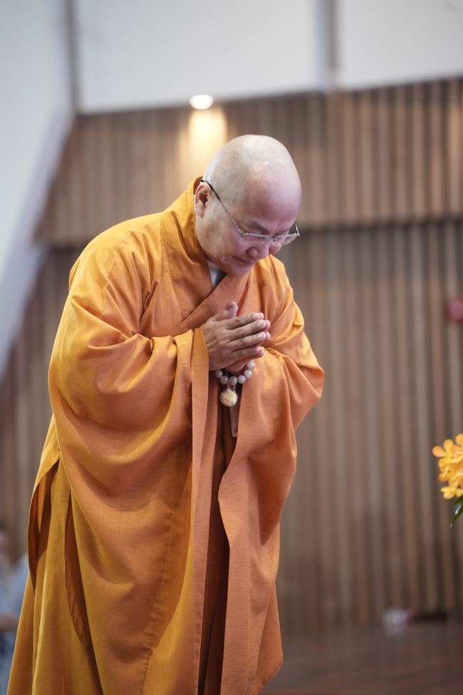 Pháp thoại “Sự Giả Tạo Của Bản Ngã” và buổi chia sẻ pháp của Hoà thượng Đạo trưởng | Khóa Tu Phật Thất 108.