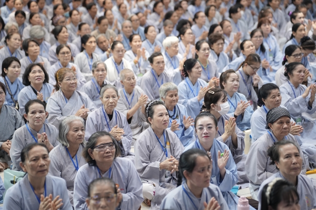 Pháp thoại “Sự Giả Tạo Của Bản Ngã” và buổi chia sẻ pháp của Hoà thượng Đạo trưởng | Khóa Tu Phật Thất 108.