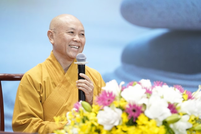 Pháp thoại “Sự Giả Tạo Của Bản Ngã” và buổi chia sẻ pháp của Hoà thượng Đạo trưởng | Khóa Tu Phật Thất 108.