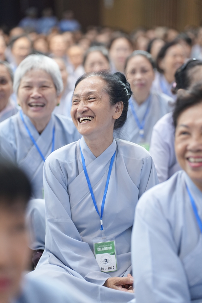 Pháp thoại “Sự Giả Tạo Của Bản Ngã” và buổi chia sẻ pháp của Hoà thượng Đạo trưởng | Khóa Tu Phật Thất 108.