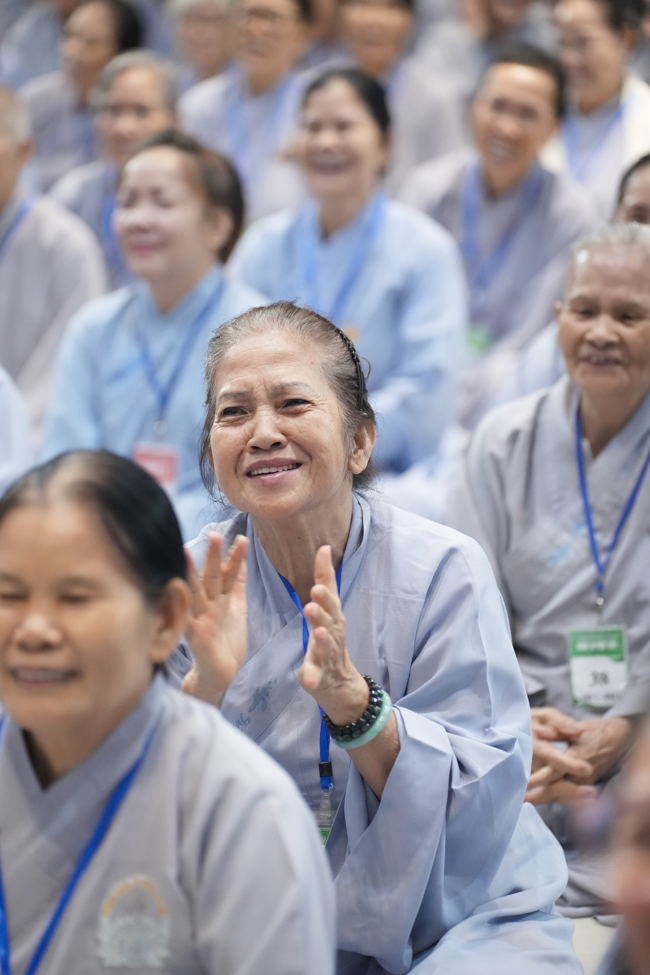 Pháp thoại “Sự Giả Tạo Của Bản Ngã” và buổi chia sẻ pháp của Hoà thượng Đạo trưởng | Khóa Tu Phật Thất 108.