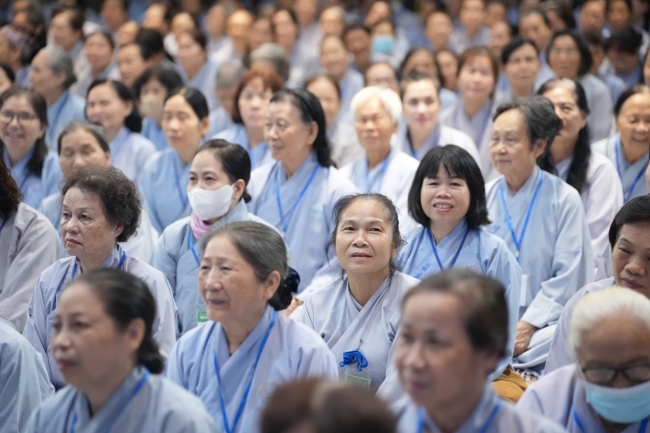 Pháp thoại “Sự Giả Tạo Của Bản Ngã” và buổi chia sẻ pháp của Hoà thượng Đạo trưởng | Khóa Tu Phật Thất 108.