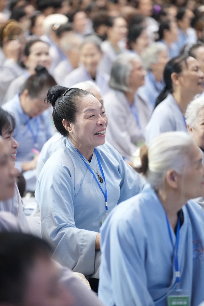 Pháp thoại “Sự Giả Tạo Của Bản Ngã” và buổi chia sẻ pháp của Hoà thượng Đạo trưởng | Khóa Tu Phật Thất 108.