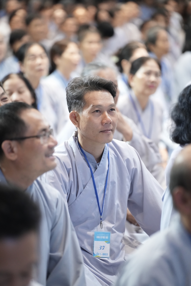 Pháp thoại “Sự Giả Tạo Của Bản Ngã” và buổi chia sẻ pháp của Hoà thượng Đạo trưởng | Khóa Tu Phật Thất 108.
