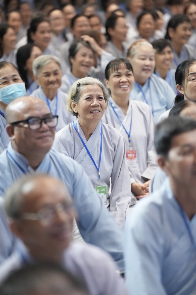 Pháp thoại “Sự Giả Tạo Của Bản Ngã” và buổi chia sẻ pháp của Hoà thượng Đạo trưởng | Khóa Tu Phật Thất 108.