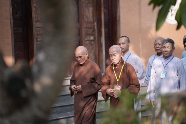Pháp thoại Vương chủ, thiên chủ, bá chủ - Đâu là đỉnh cao mơ ước? - NS.Thích Nữ Tâm Tâm | Khóa Tu Phật Thất 108.