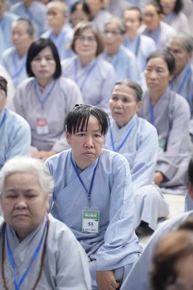 Pháp thoại Vương chủ, thiên chủ, bá chủ - Đâu là đỉnh cao mơ ước? - NS.Thích Nữ Tâm Tâm | Khóa Tu Phật Thất 108.