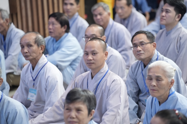 Pháp thoại Vương chủ, thiên chủ, bá chủ - Đâu là đỉnh cao mơ ước? - NS.Thích Nữ Tâm Tâm | Khóa Tu Phật Thất 108.