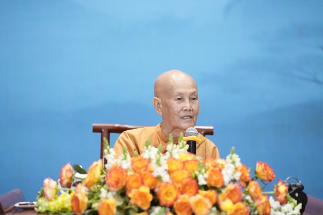 Pháp thoại Vương chủ, thiên chủ, bá chủ - Đâu là đỉnh cao mơ ước? - NS.Thích Nữ Tâm Tâm | Khóa Tu Phật Thất 108.