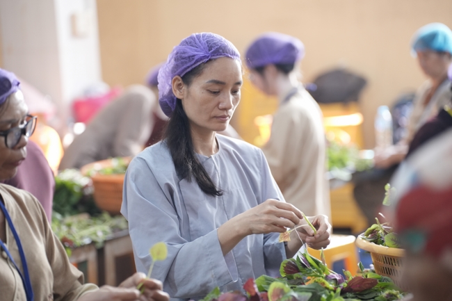 Pháp thoại Vương chủ, thiên chủ, bá chủ - Đâu là đỉnh cao mơ ước? - NS.Thích Nữ Tâm Tâm | Khóa Tu Phật Thất 108.