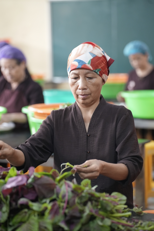 Pháp thoại Vương chủ, thiên chủ, bá chủ - Đâu là đỉnh cao mơ ước? - NS.Thích Nữ Tâm Tâm | Khóa Tu Phật Thất 108.