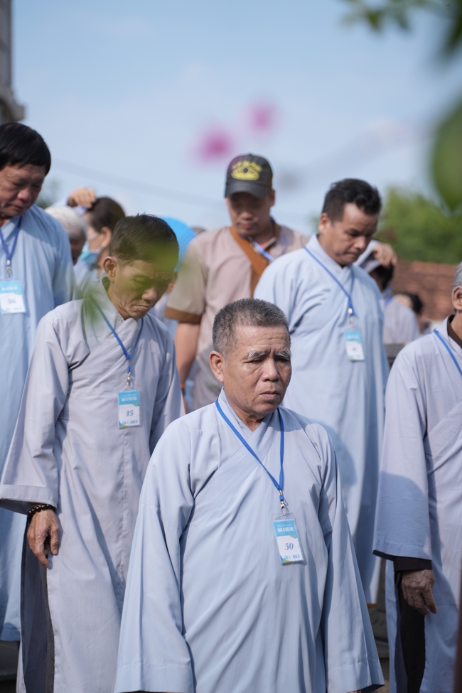 Pháp thoại Vương chủ, thiên chủ, bá chủ - Đâu là đỉnh cao mơ ước? - NS.Thích Nữ Tâm Tâm | Khóa Tu Phật Thất 108.