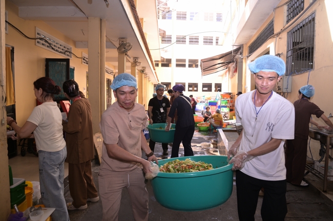 Pháp thoại “Giải thoát trong từng bước đi” - TT.Thích Viên Trí | Khóa Tu Phật Thất 108.