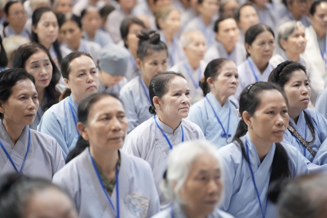 Pháp thoại “Giải thoát trong từng bước đi” - TT.Thích Viên Trí | Khóa Tu Phật Thất 108.
