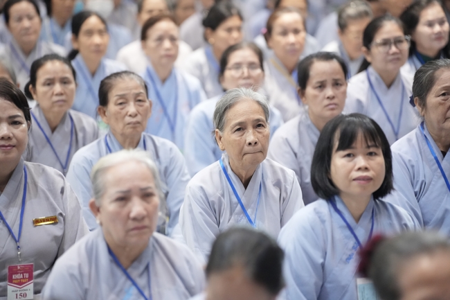Pháp thoại “Giải thoát trong từng bước đi” - TT.Thích Viên Trí | Khóa Tu Phật Thất 108.