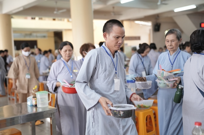 Pháp thoại “Giải thoát trong từng bước đi” - TT.Thích Viên Trí | Khóa Tu Phật Thất 108.