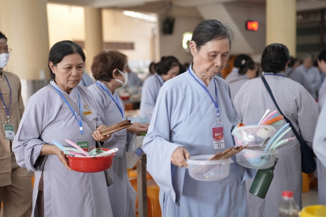 Pháp thoại “Giải thoát trong từng bước đi” - TT.Thích Viên Trí | Khóa Tu Phật Thất 108.