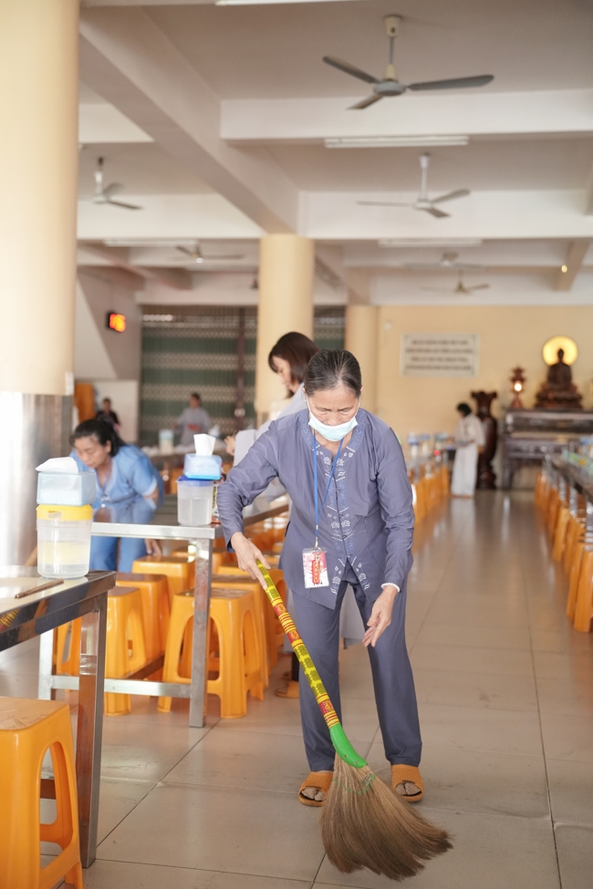 Pháp thoại “Giải thoát trong từng bước đi” - TT.Thích Viên Trí | Khóa Tu Phật Thất 108.
