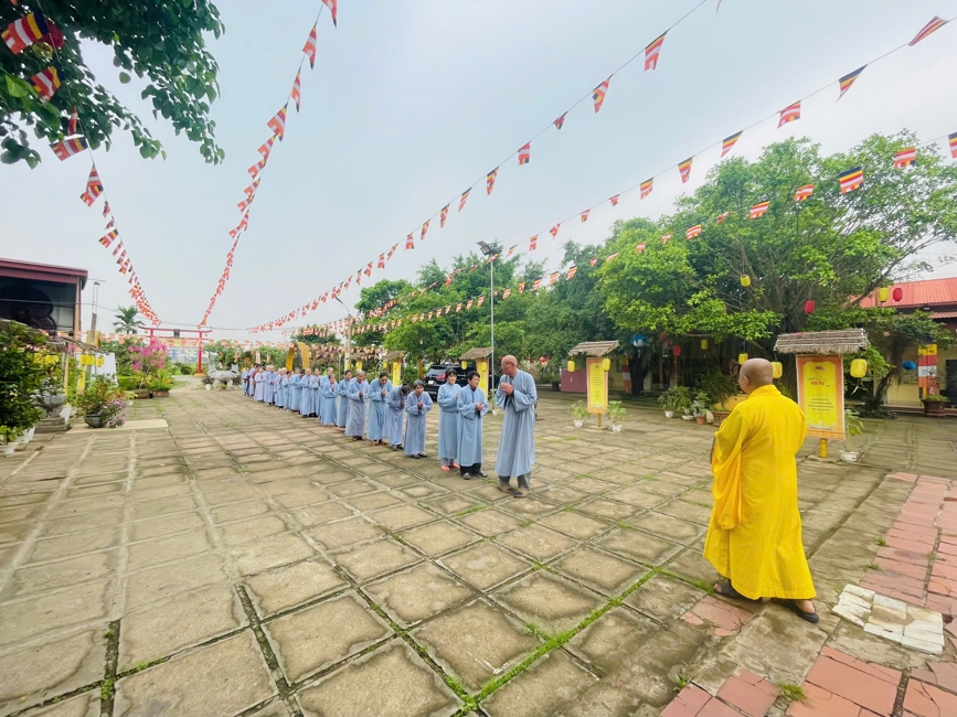 Chùa Đống Cao (Thanh Hóa): Cộng tu niệm Phật Một Ngày.