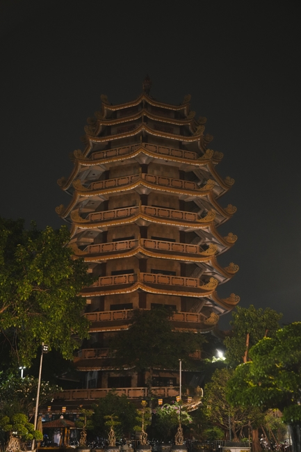 Viếng tang lễ Trưởng lão Hòa thượng Giác Tường.