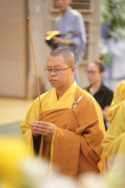 Viếng tang lễ Trưởng lão Hòa thượng Giác Tường.