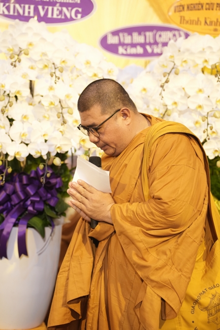 Viếng tang lễ Trưởng lão Hòa thượng Giác Tường.