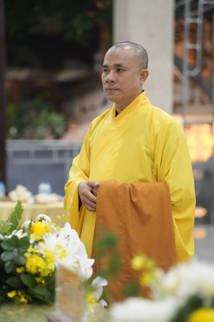 Viếng tang lễ Trưởng lão Hòa thượng Giác Tường.