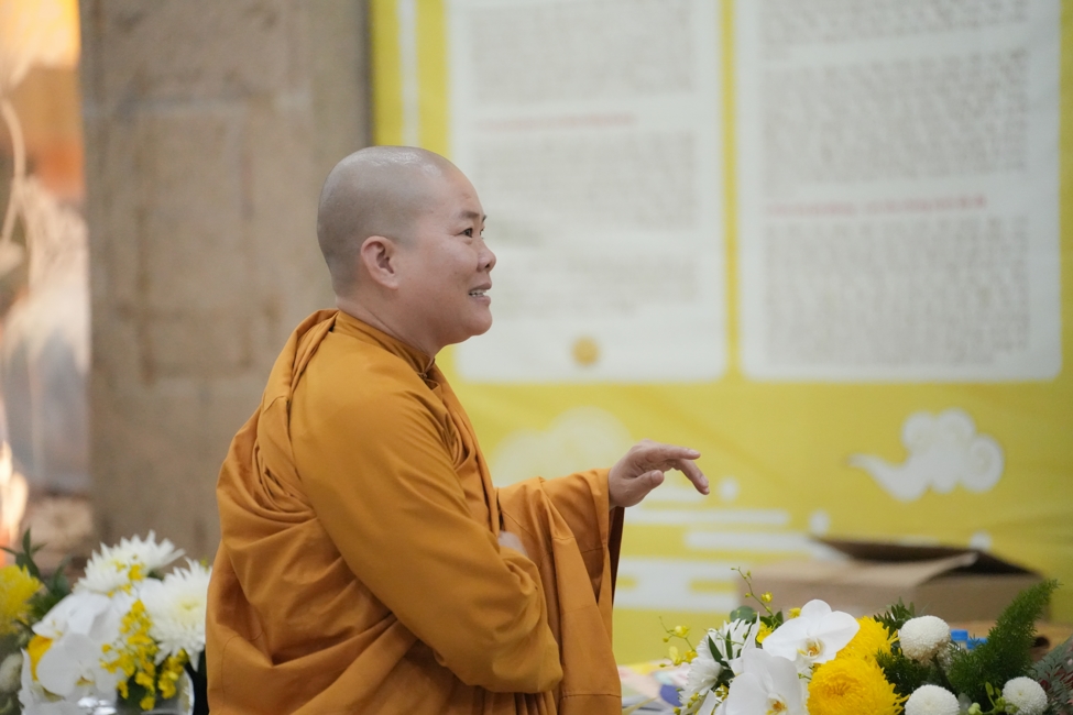 Viếng tang lễ Trưởng lão Hòa thượng Giác Tường.