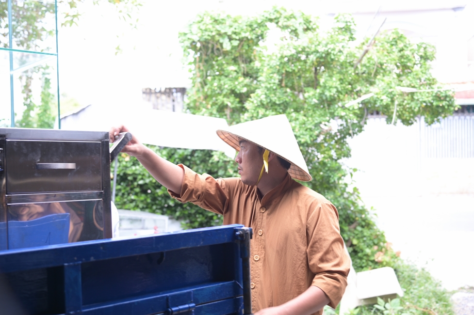 Chương trình từ thiện Phương tiện nghĩa tình.