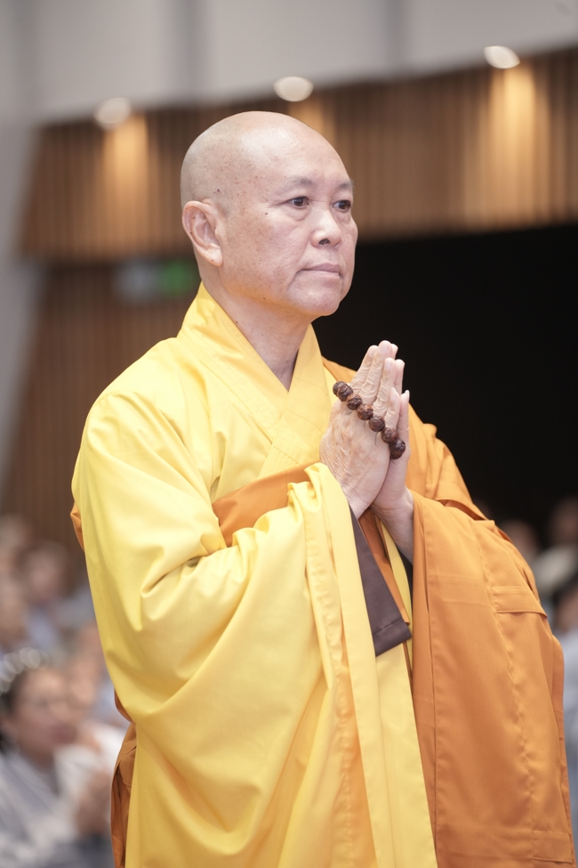 KHÓA TU NIỆM PHẬT MỘT NGÀY.