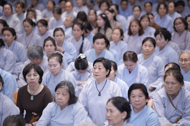 KHÓA TU NIỆM PHẬT MỘT NGÀY.
