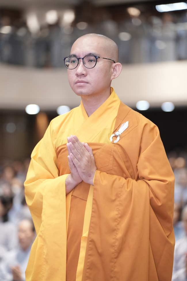 KHÓA TU NIỆM PHẬT MỘT NGÀY.