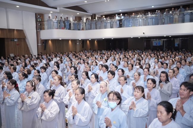 KHÓA TU NIỆM PHẬT MỘT NGÀY.