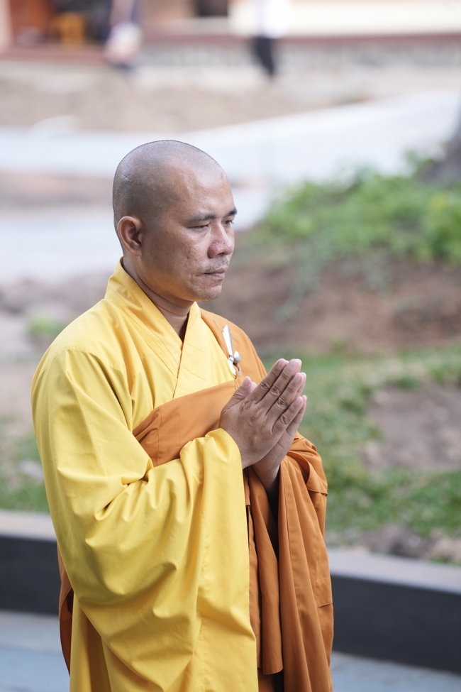 KHÓA TU NIỆM PHẬT MỘT NGÀY.