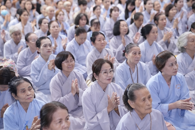 KHÓA TU NIỆM PHẬT MỘT NGÀY.