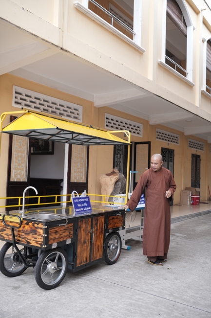 Chương trình từ thiện “Phương tiện nghĩa tình”.