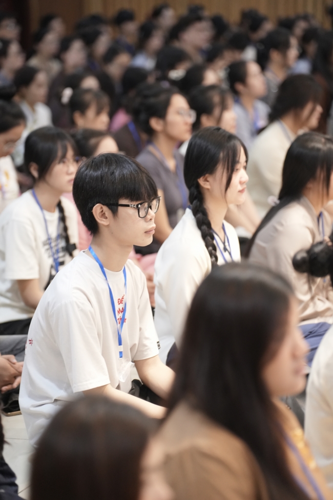 Khóa tu sinh viên Hướng Về Phật Pháp - 24/05/2026 (Phần 1)