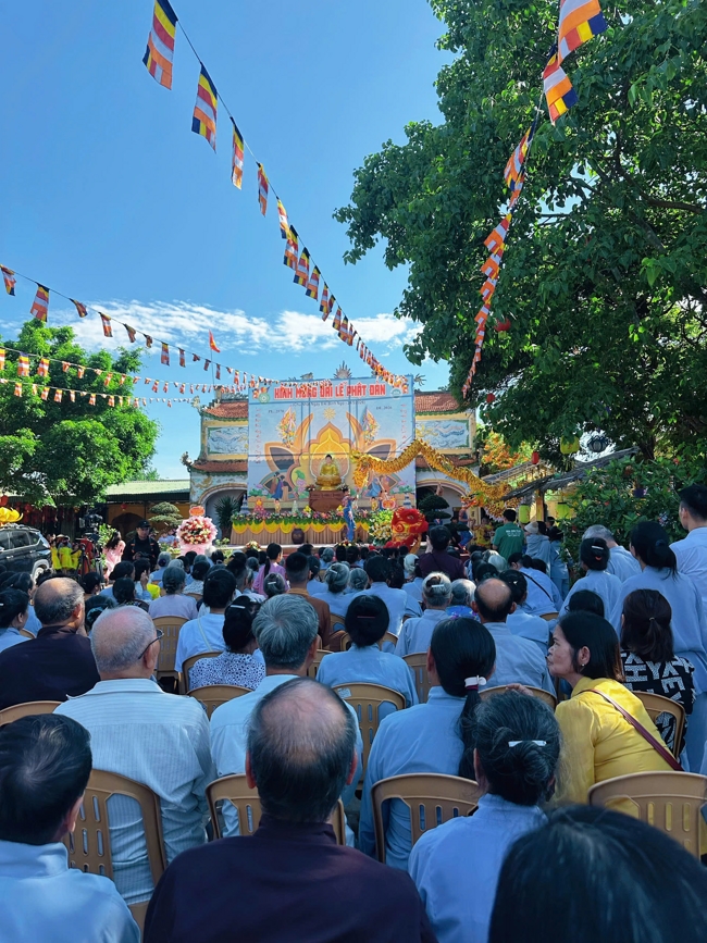 CHÙA ĐỐNG CAO (THANH HÓA): TỔ CHỨC CHƯƠNG TRÌNH ĐẠI LỄ PHẬT ĐẢN PL.2570-DL.2026.