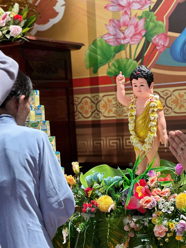 CHÙA ĐỐNG CAO (THANH HÓA): TỔ CHỨC CHƯƠNG TRÌNH ĐẠI LỄ PHẬT ĐẢN PL.2570-DL.2026.