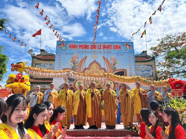 CHÙA ĐỐNG CAO (THANH HÓA): TỔ CHỨC CHƯƠNG TRÌNH ĐẠI LỄ PHẬT ĐẢN PL.2570-DL.2026.