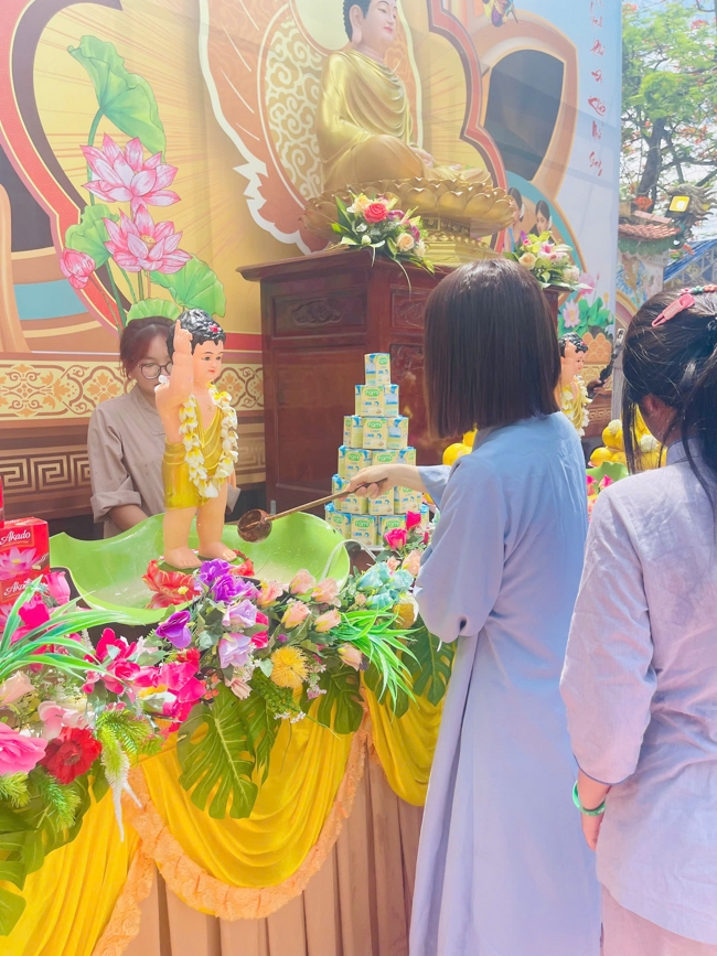 CHÙA ĐỐNG CAO (THANH HÓA): TỔ CHỨC CHƯƠNG TRÌNH ĐẠI LỄ PHẬT ĐẢN PL.2570-DL.2026.