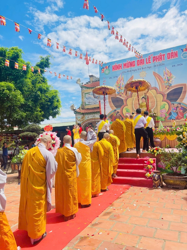 CHÙA ĐỐNG CAO (THANH HÓA): TỔ CHỨC CHƯƠNG TRÌNH ĐẠI LỄ PHẬT ĐẢN PL.2570-DL.2026.