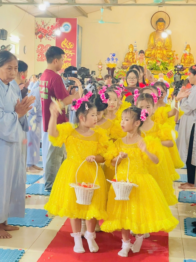 CHÙA ĐỐNG CAO (THANH HÓA): TỔ CHỨC CHƯƠNG TRÌNH ĐẠI LỄ PHẬT ĐẢN PL.2570-DL.2026.