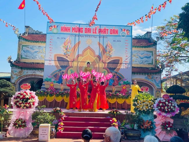CHÙA ĐỐNG CAO (THANH HÓA): TỔ CHỨC CHƯƠNG TRÌNH ĐẠI LỄ PHẬT ĐẢN PL.2570-DL.2026.