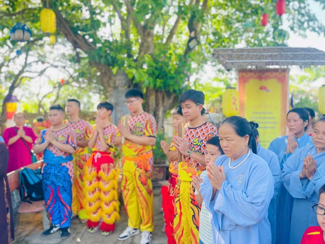 CHÙA ĐỐNG CAO (THANH HÓA): TỔ CHỨC CHƯƠNG TRÌNH ĐẠI LỄ PHẬT ĐẢN PL.2570-DL.2026.