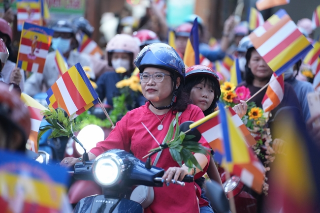 Parade with floats celebrating for the Buddha Birthday 2026