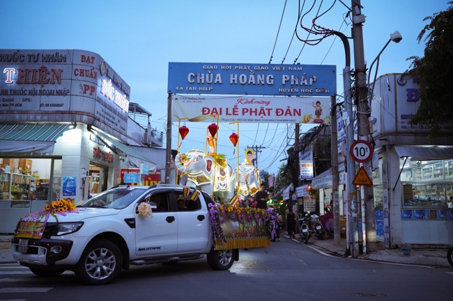 Parade with floats celebrating for the Buddha Birthday 2026