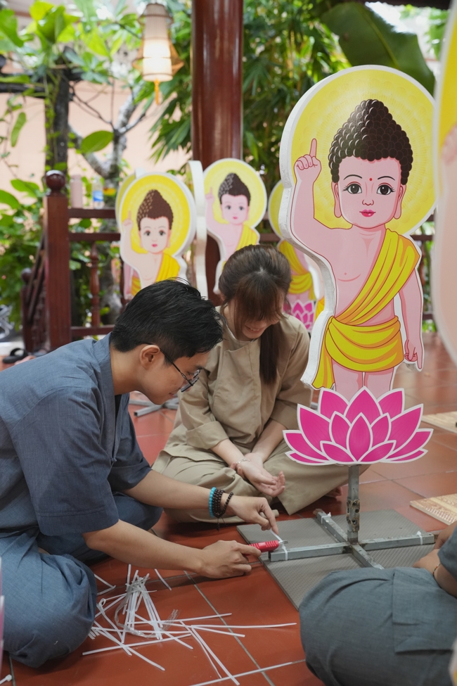 Parade with floats celebrating for the Buddha Birthday 2026