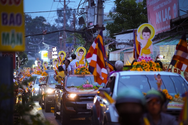 Parade with floats celebrating for the Buddha Birthday 2026