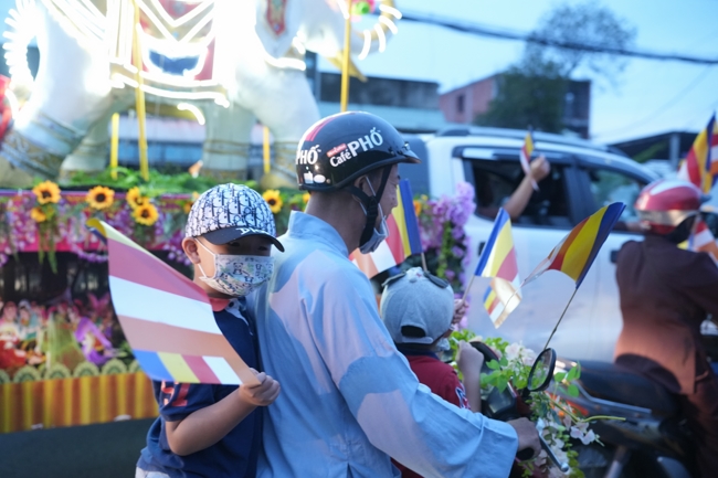 Parade with floats celebrating for the Buddha Birthday 2026